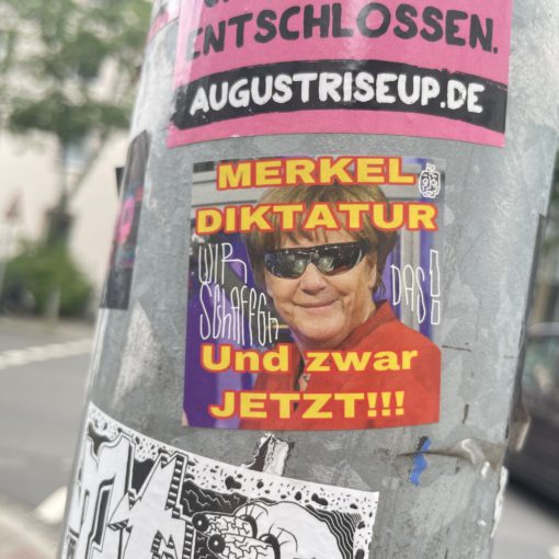 merkel diktatur und zwar jetzt!!!